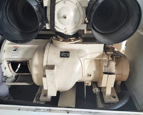 登?？諌簷C(jī)主機(jī)機(jī)頭大修